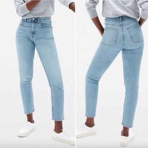 EVERLANE The Cheeky Crop Denim Jeans
